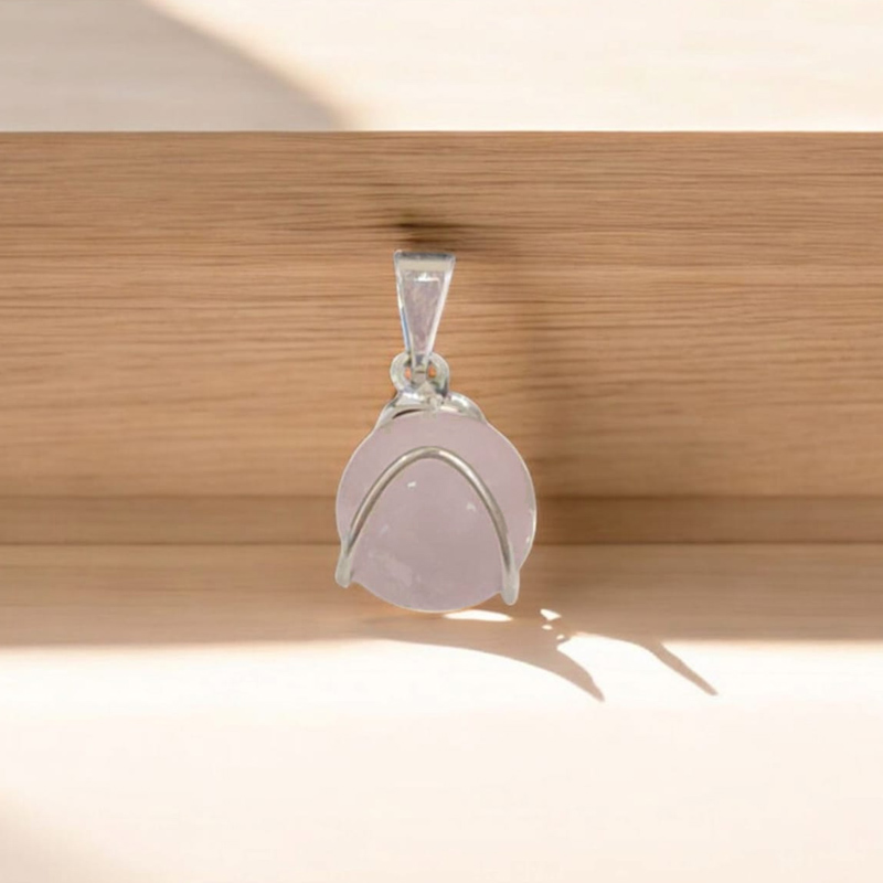 Dije Gema Mini Esfera de Cuarzo Rosa