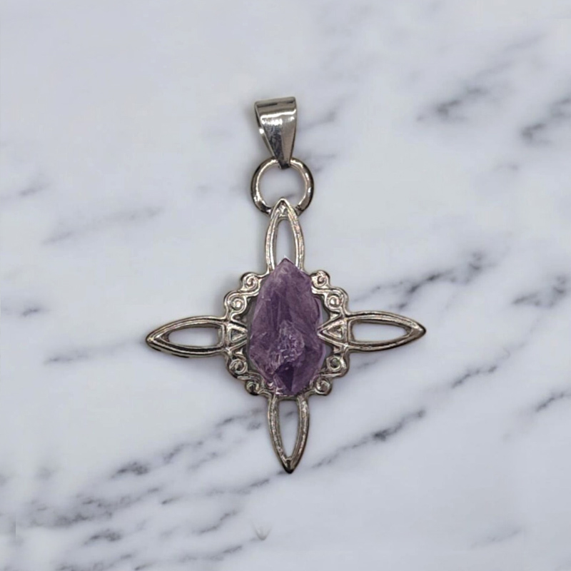 Dije Nudo de Brujas Mediano con Amatista en Bruto