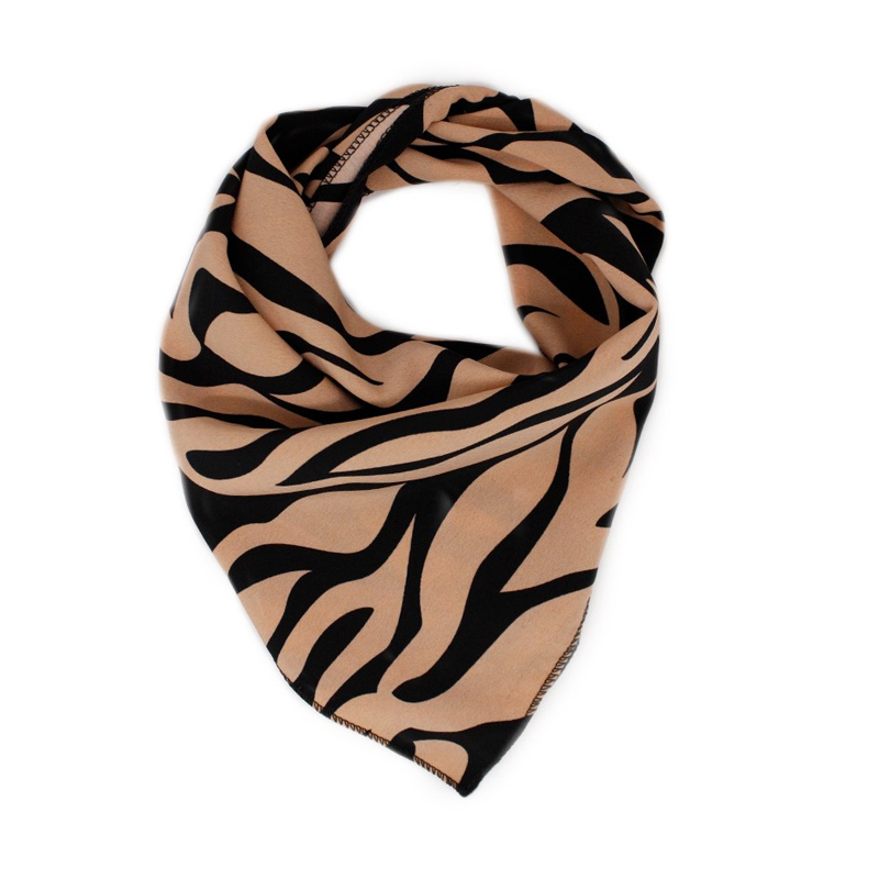 Pañuelo Brown Dark 50x50cm