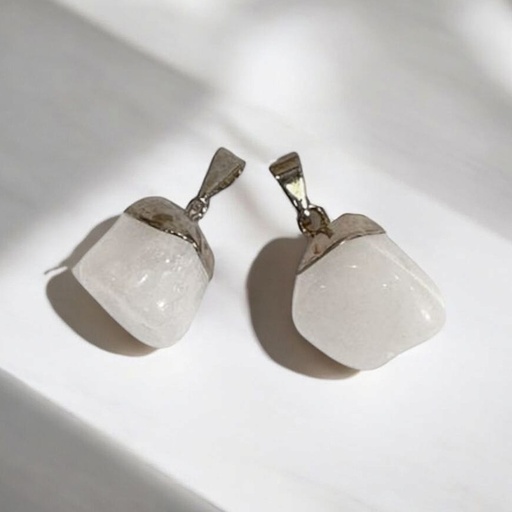 Dije Gema Cuarzo Lechoso Rolado