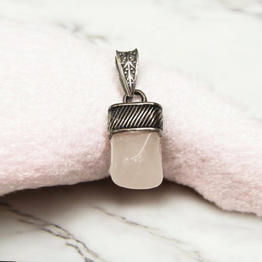 Dije Gema Cuarzo Rosa Rolado con Guarda